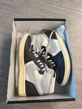 Jordan 1 High-Top Sneakers - White/Black/Cream Yellowed Sole